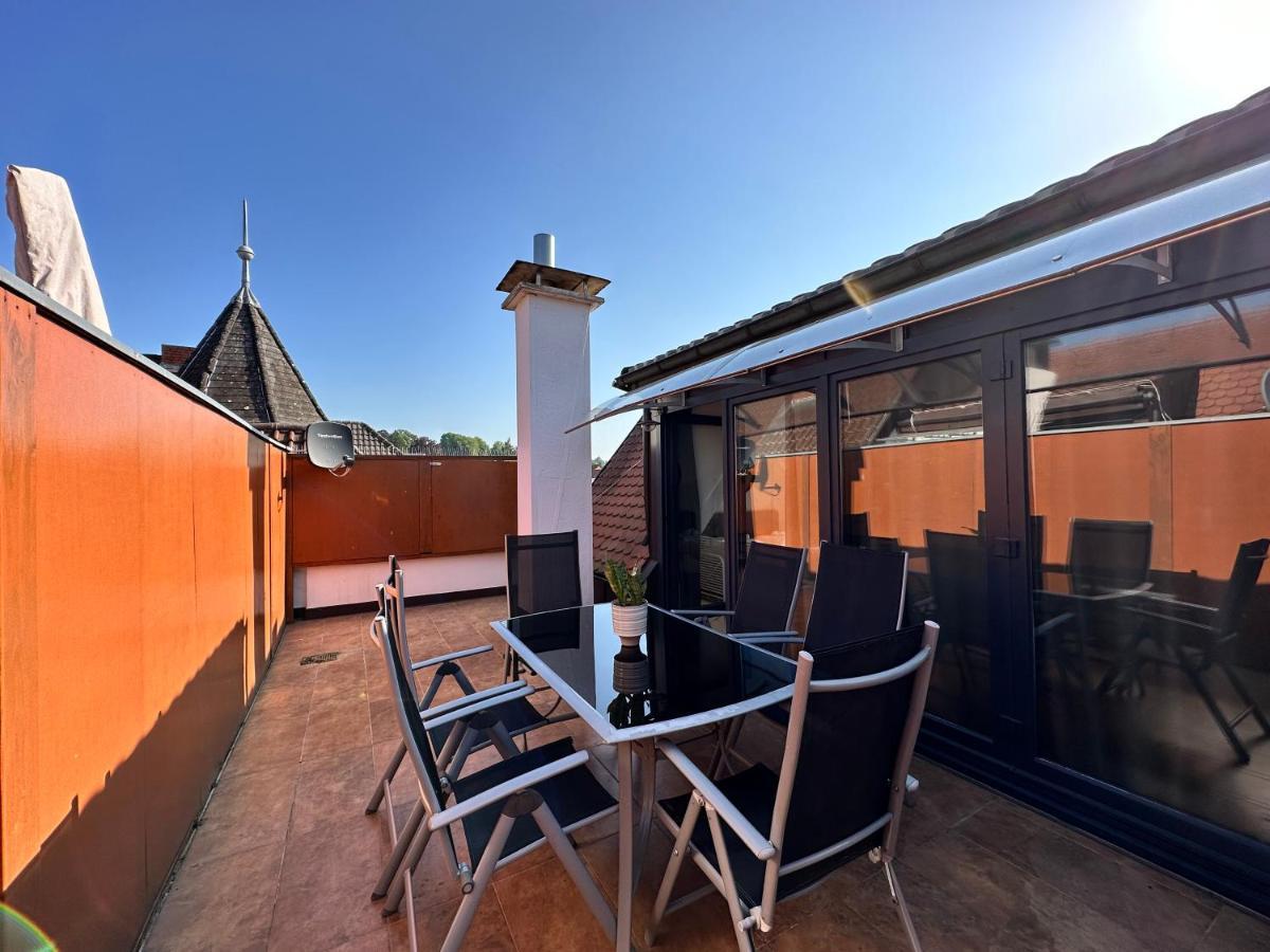 Amao-Green: City Center Maisonette with Rooftop Terrace Lahr  Exterior photo